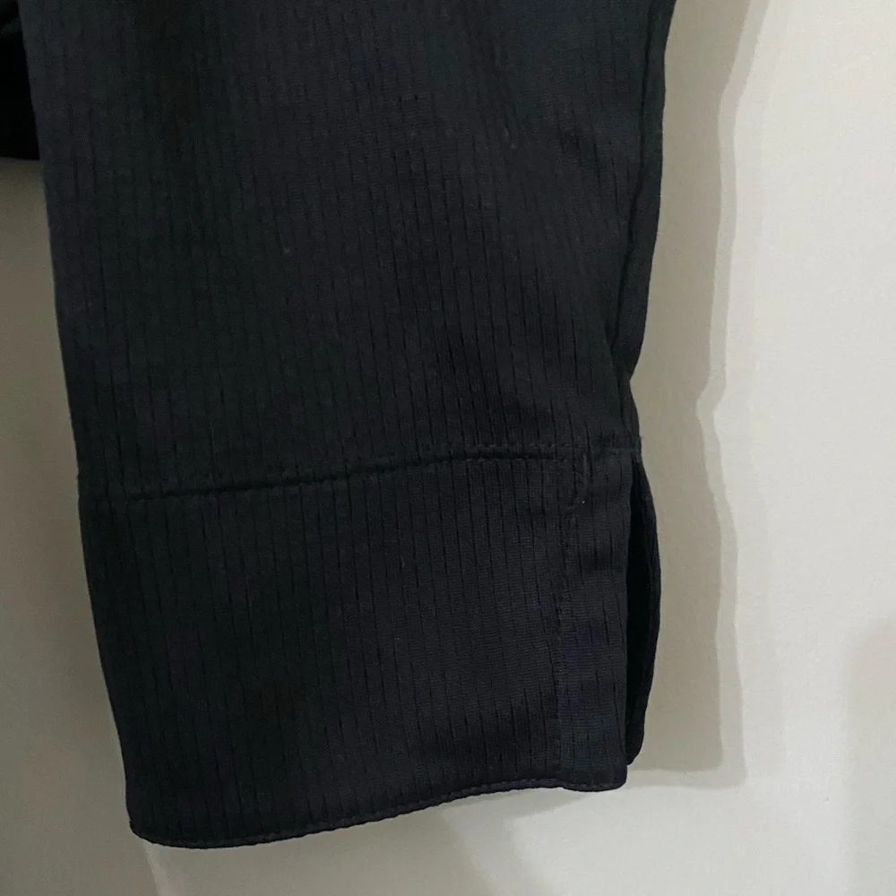 Nike Sphere Dri- Fit Black Zipper Activewear Light Jacket Cropped Hoodie